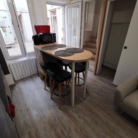 Appartement Hyper Centre Au Bord De Loire Orleans Bagian luar foto